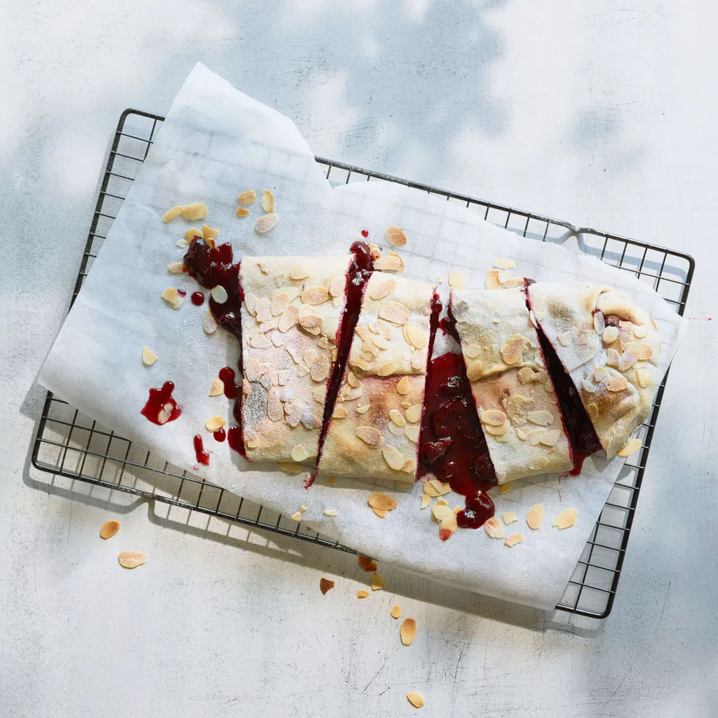 Kirschenstrudel