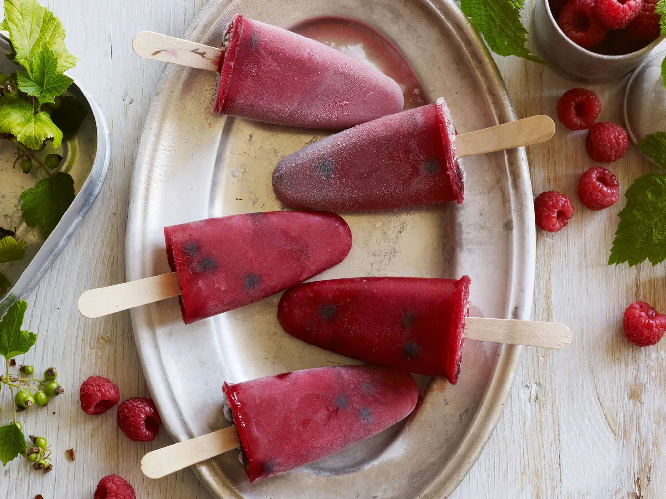 Himbeer-Cassis-Glace