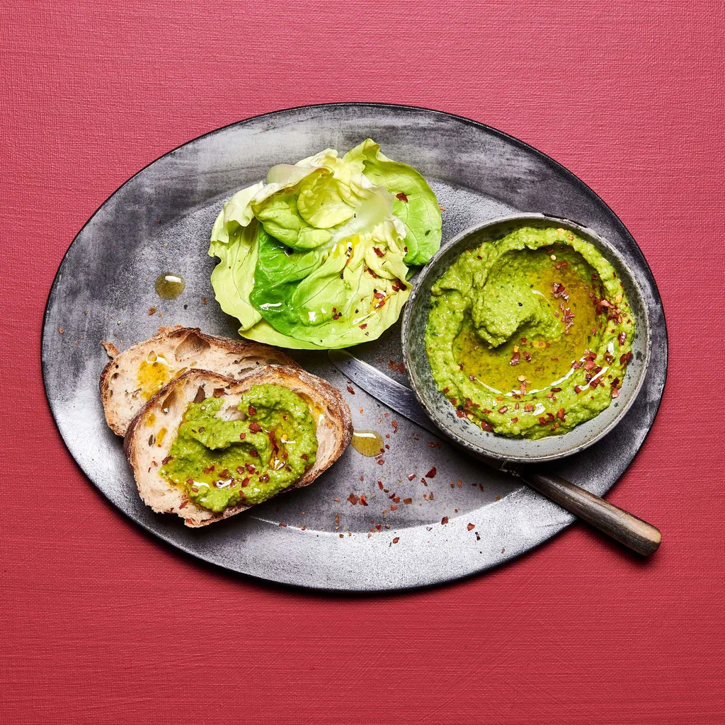 Houmous à la laitue pommée