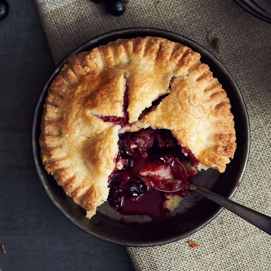 Pie mit Cassis