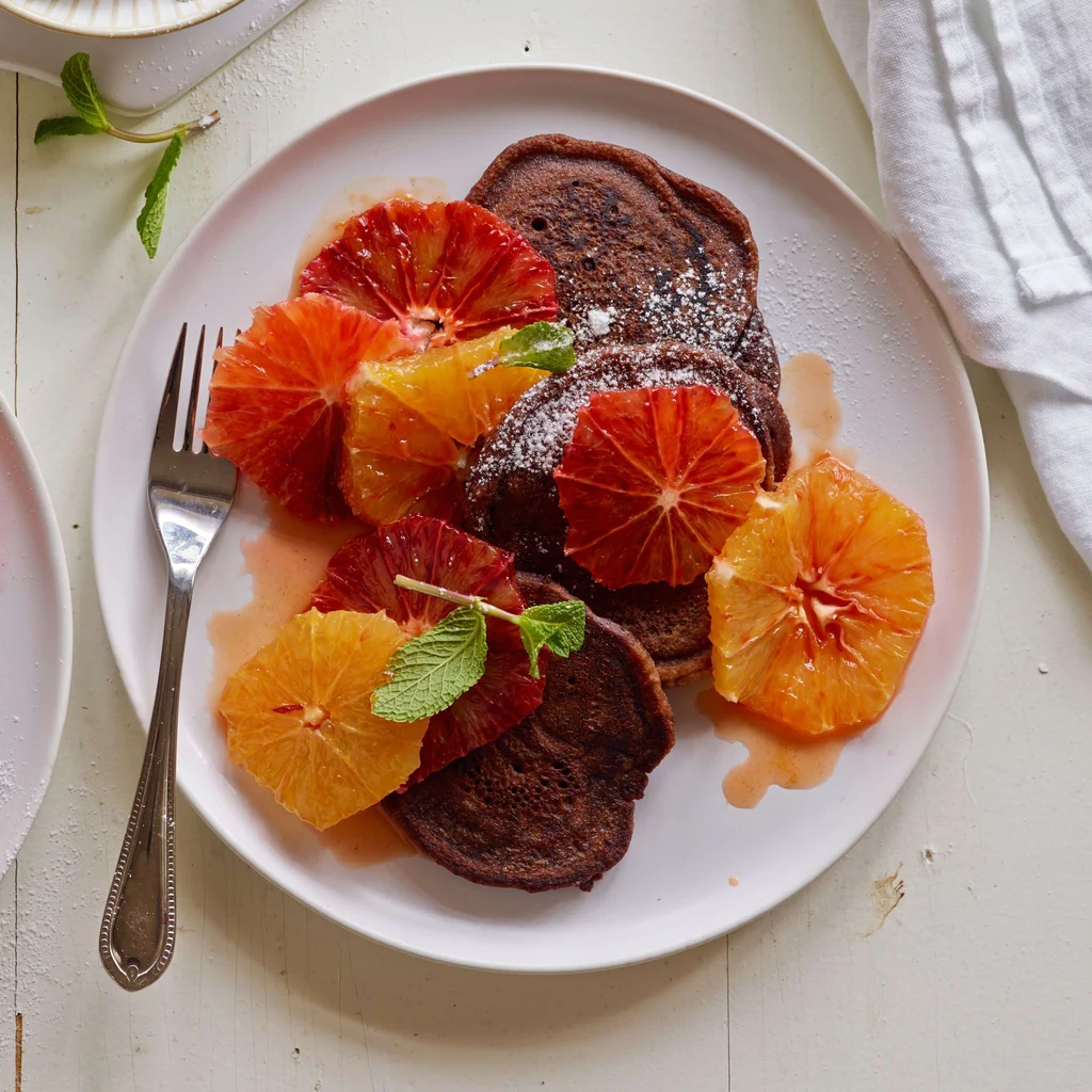 Pancake al cioccolato con arance