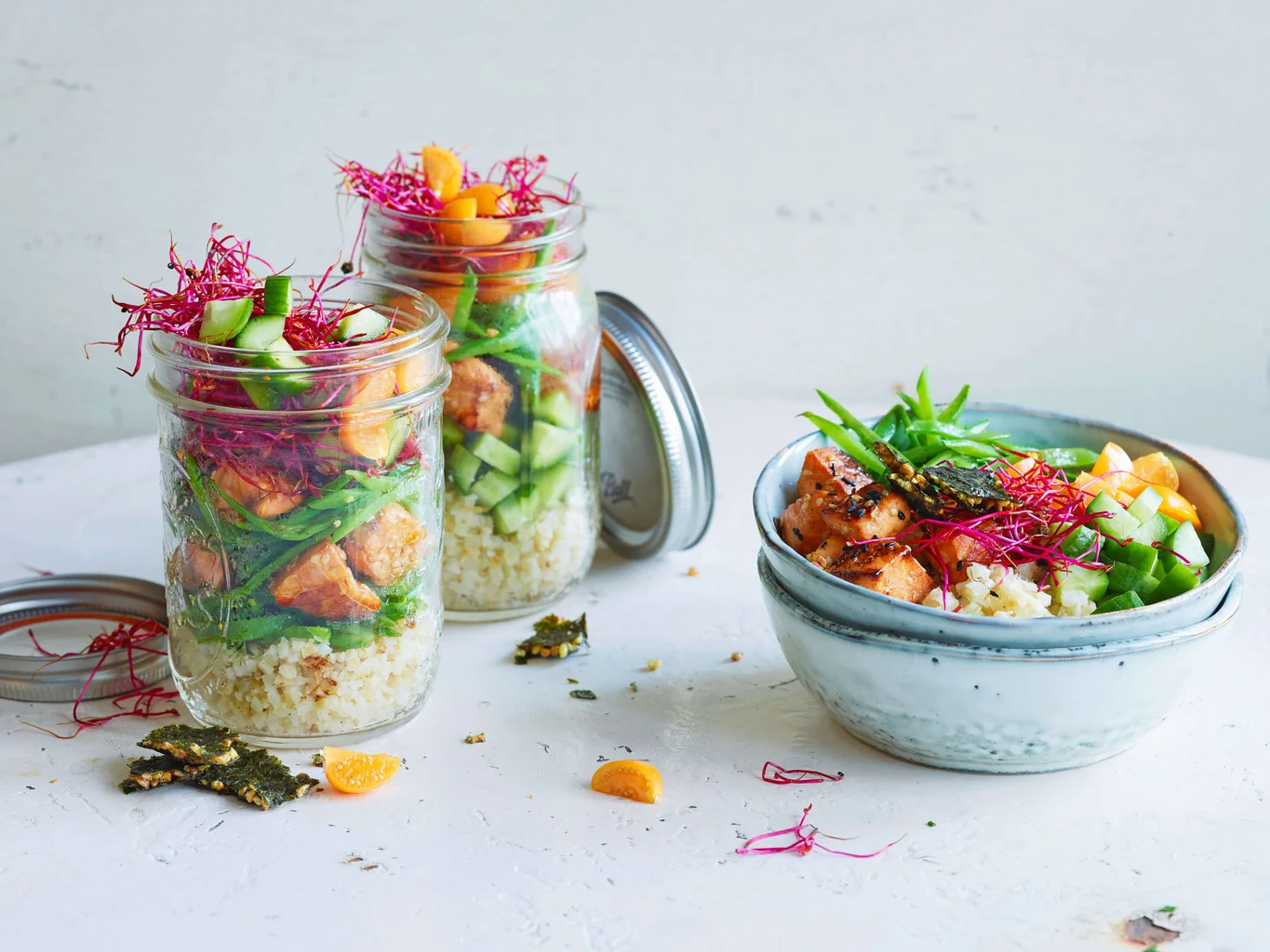 Bowl di salmone e cavolfiore