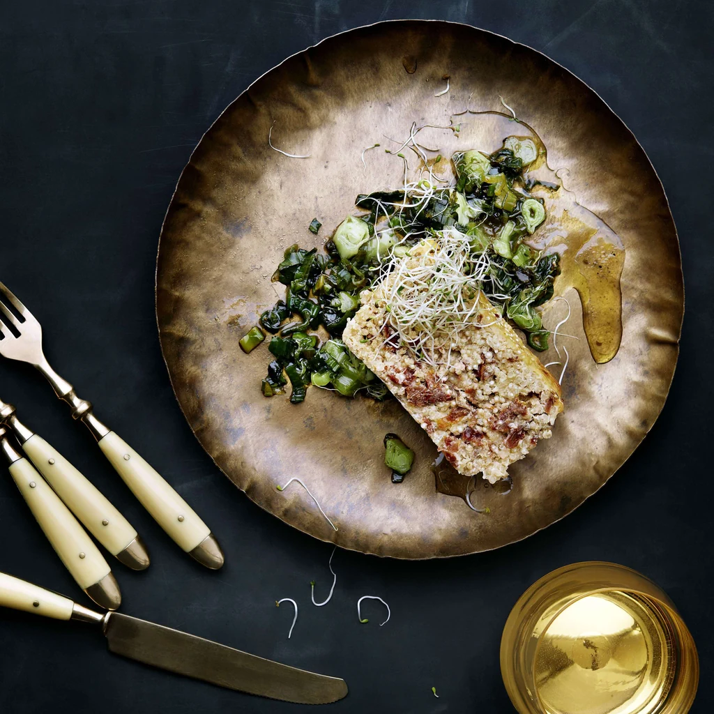 Gratin di quinoa su cipollotti