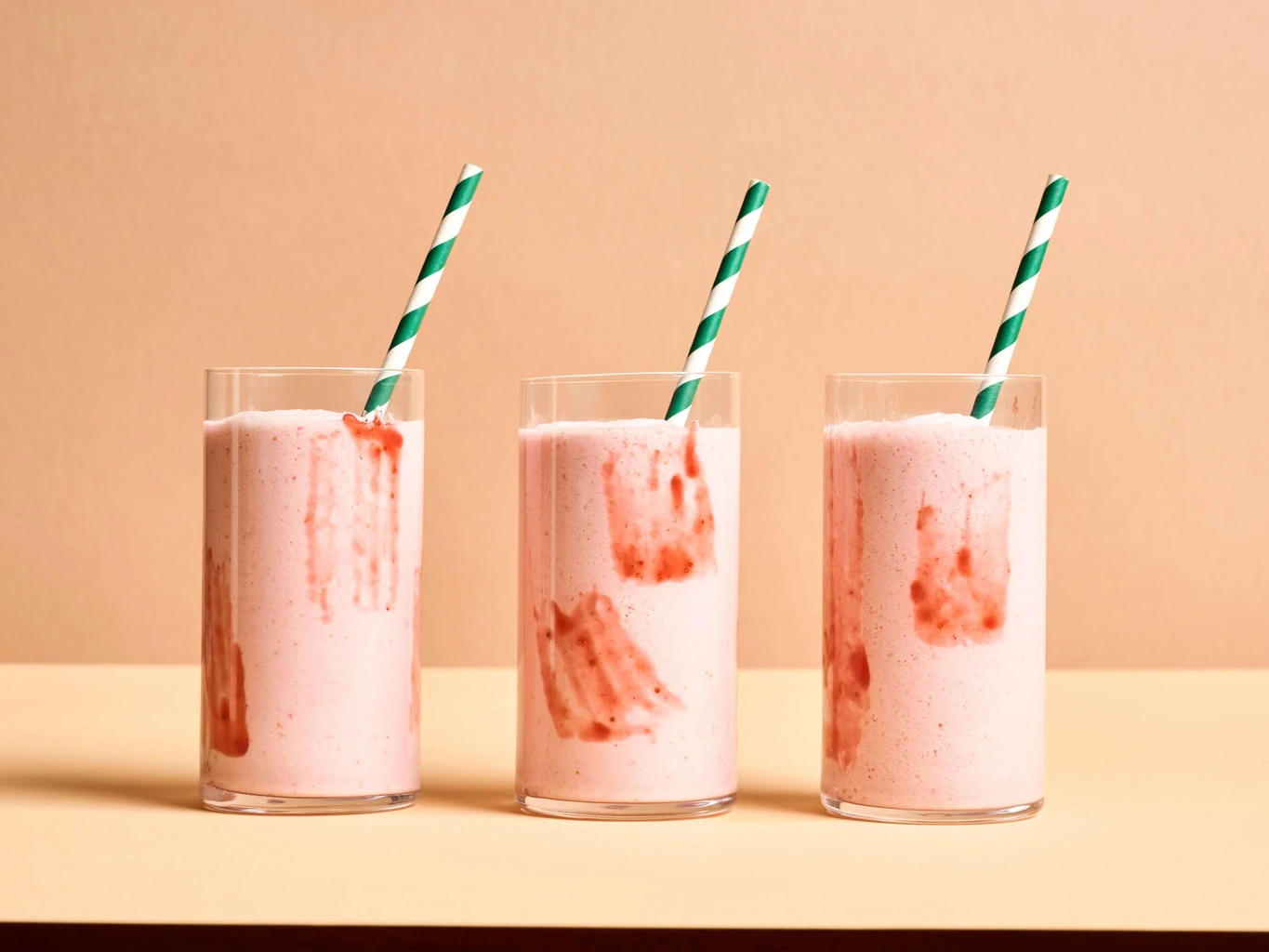 Erdbeer-Tahini-Milchshake