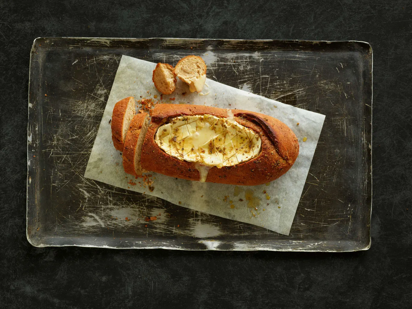 Fondue im Brot