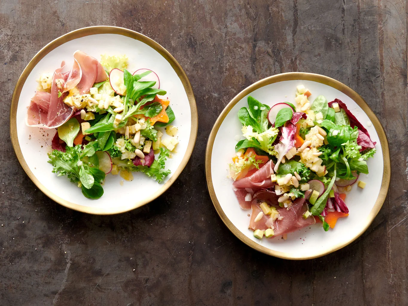 Blattsalat mit Rohschinken