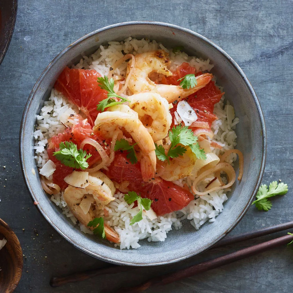 Crevetten-Reis-Bowl mit Grapefruit