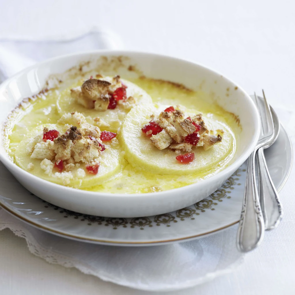 Rahmäpfel mit Amaretti-Haube
