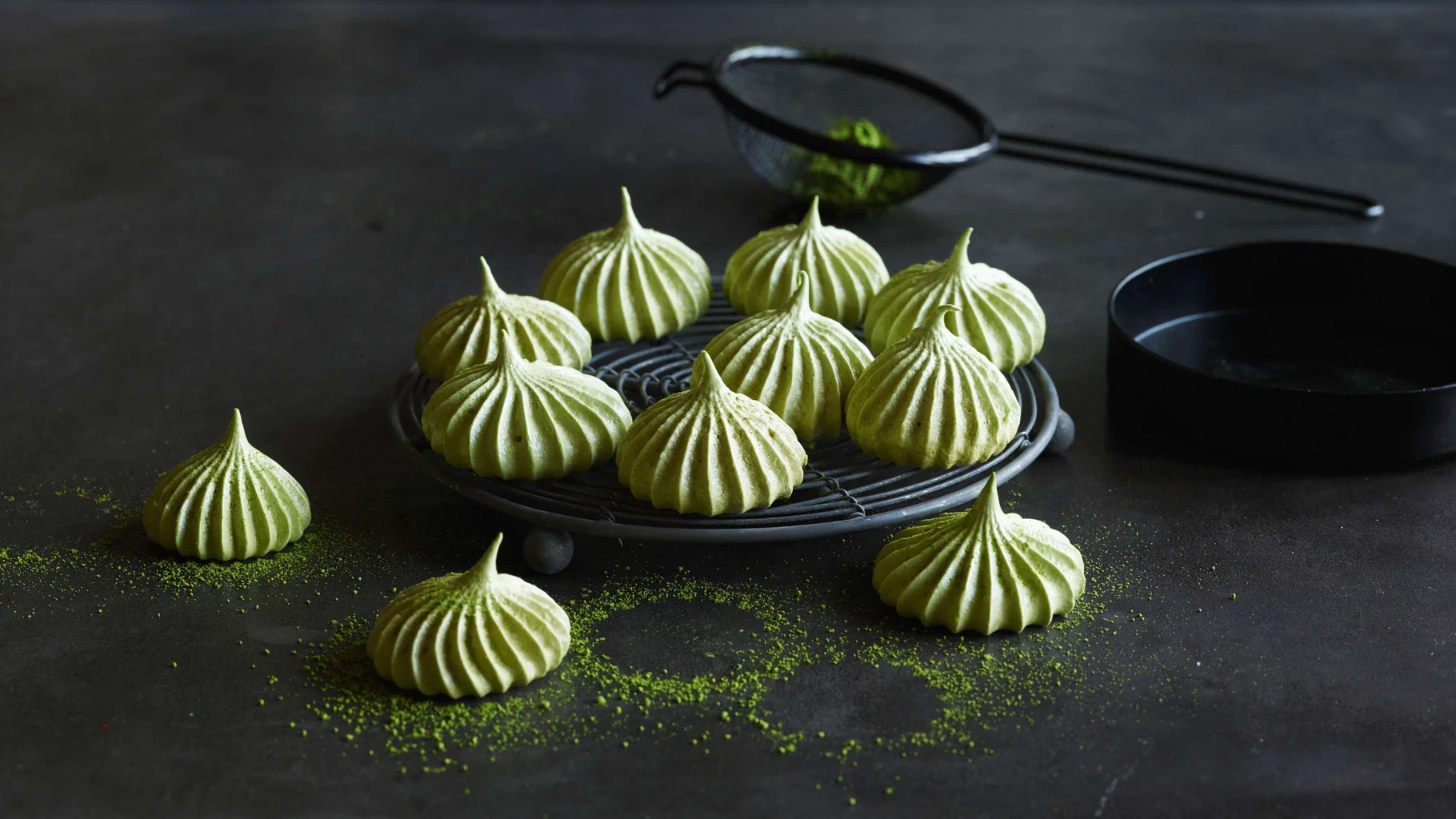 Meringues au matcha