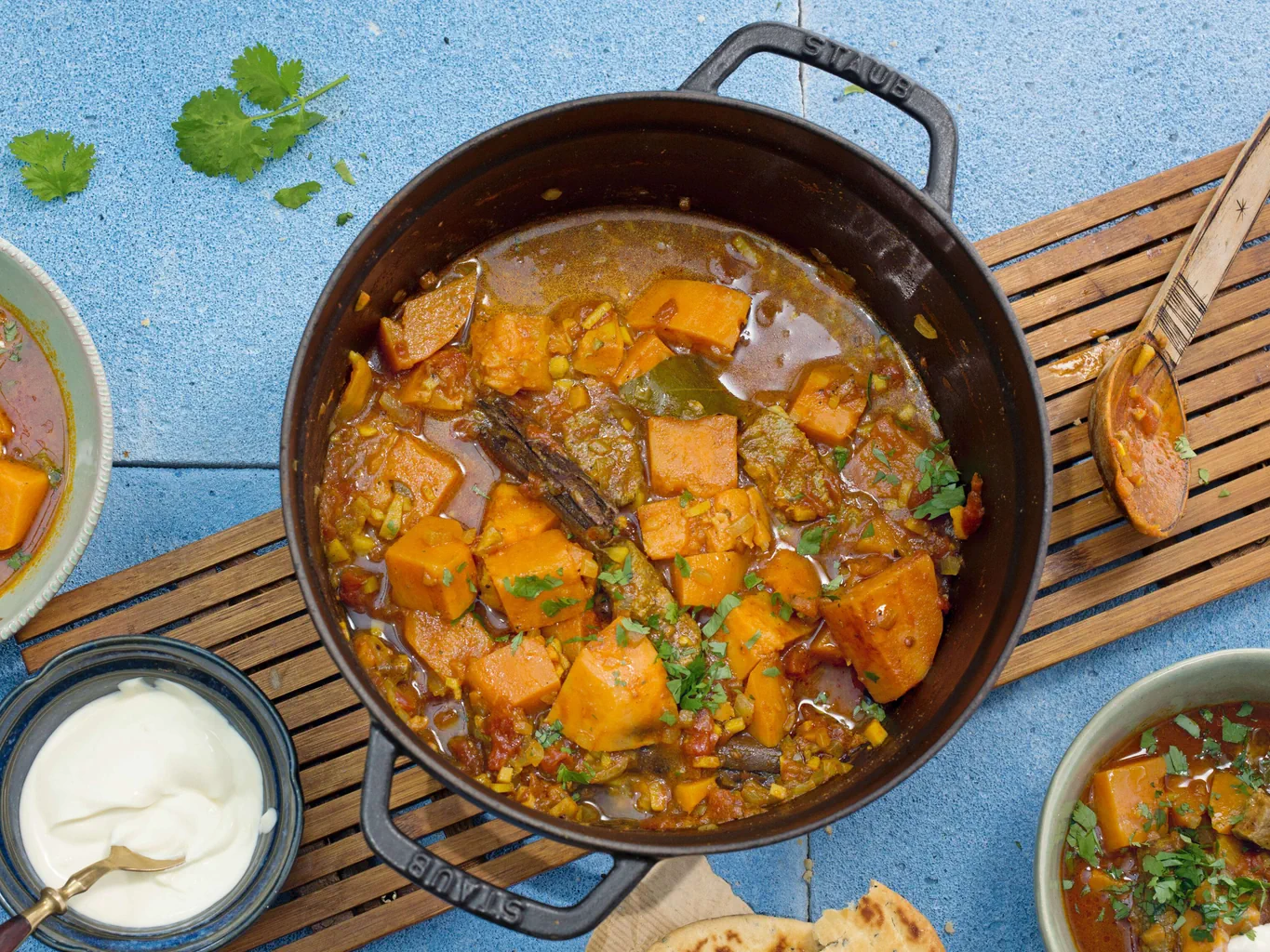 Curry d'agnello e patate dolci