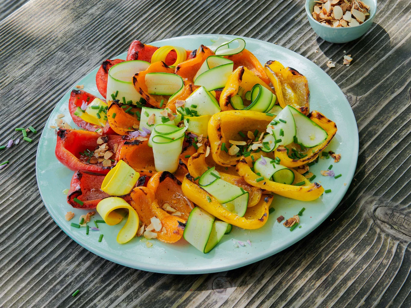 Peperoni grigliati con zucchine