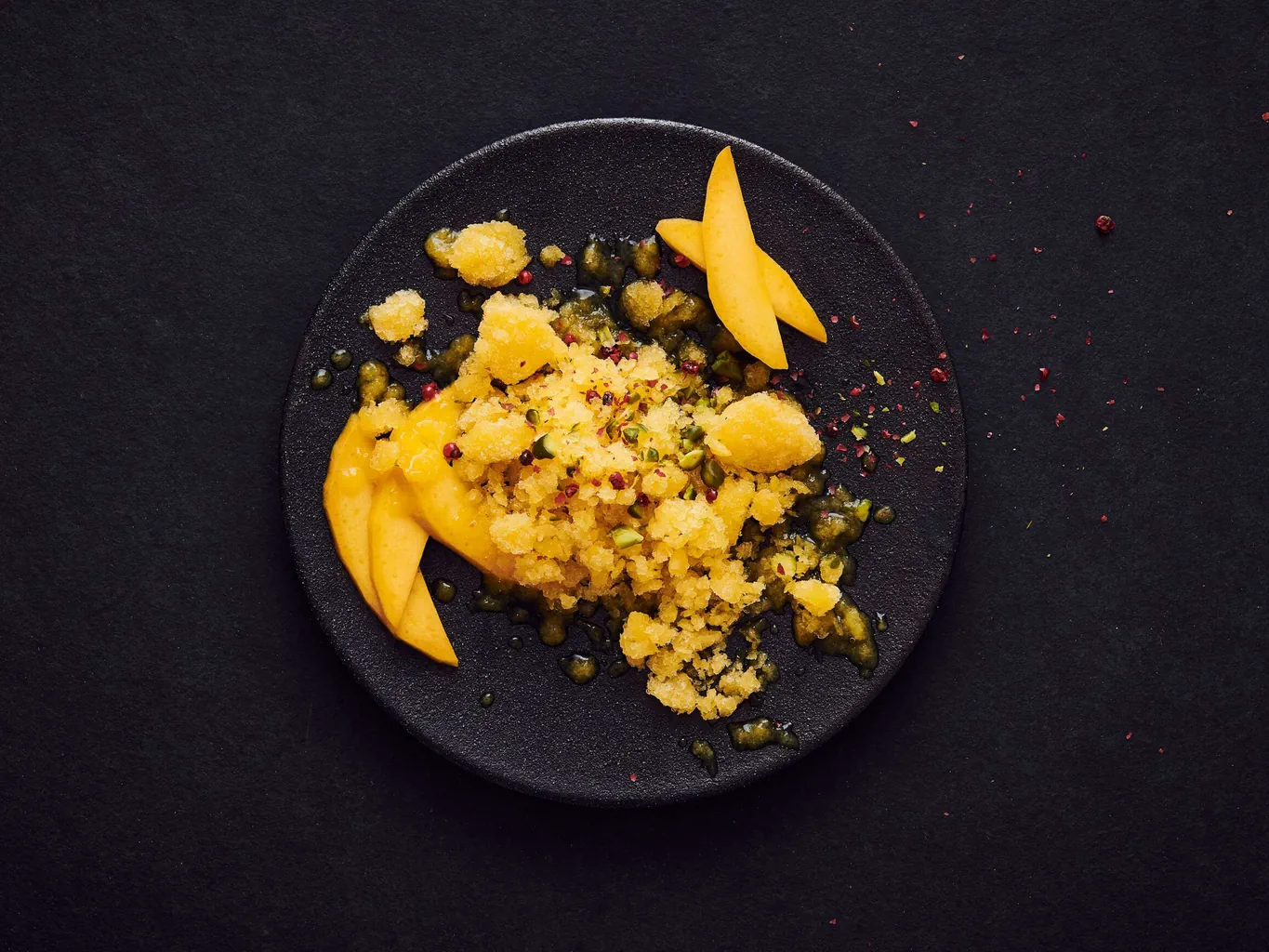 Granita di mango e prosecco allo zafferano