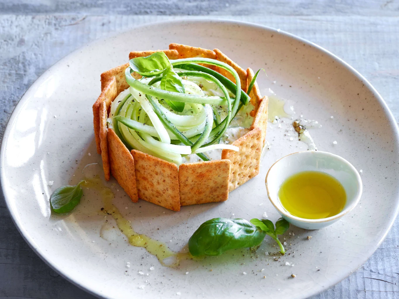 Feta-Kräutermousse im Blévita-Ring