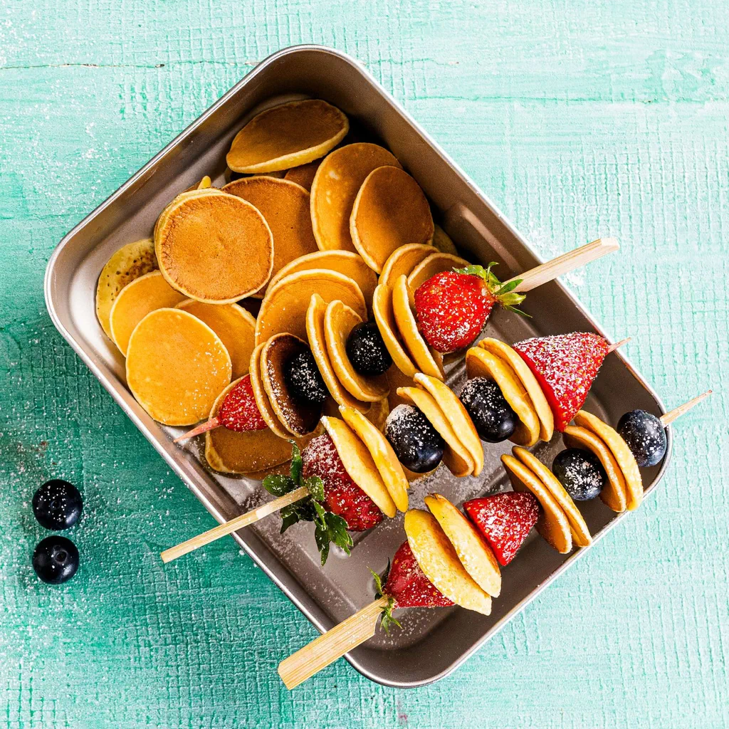 Mini-Pancakes-Beeren-Spiesse