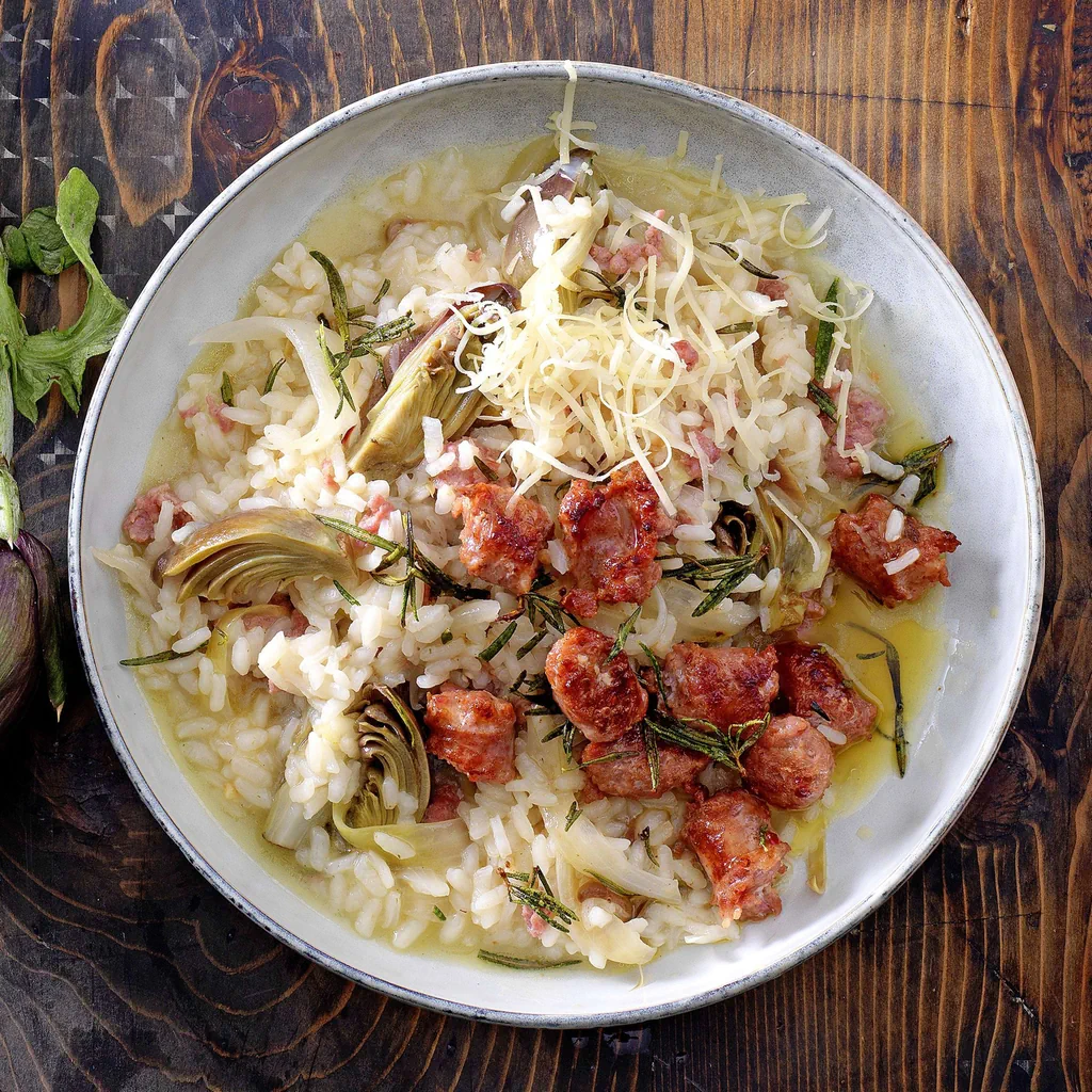 Salsiccia auf Carciofini-Risotto