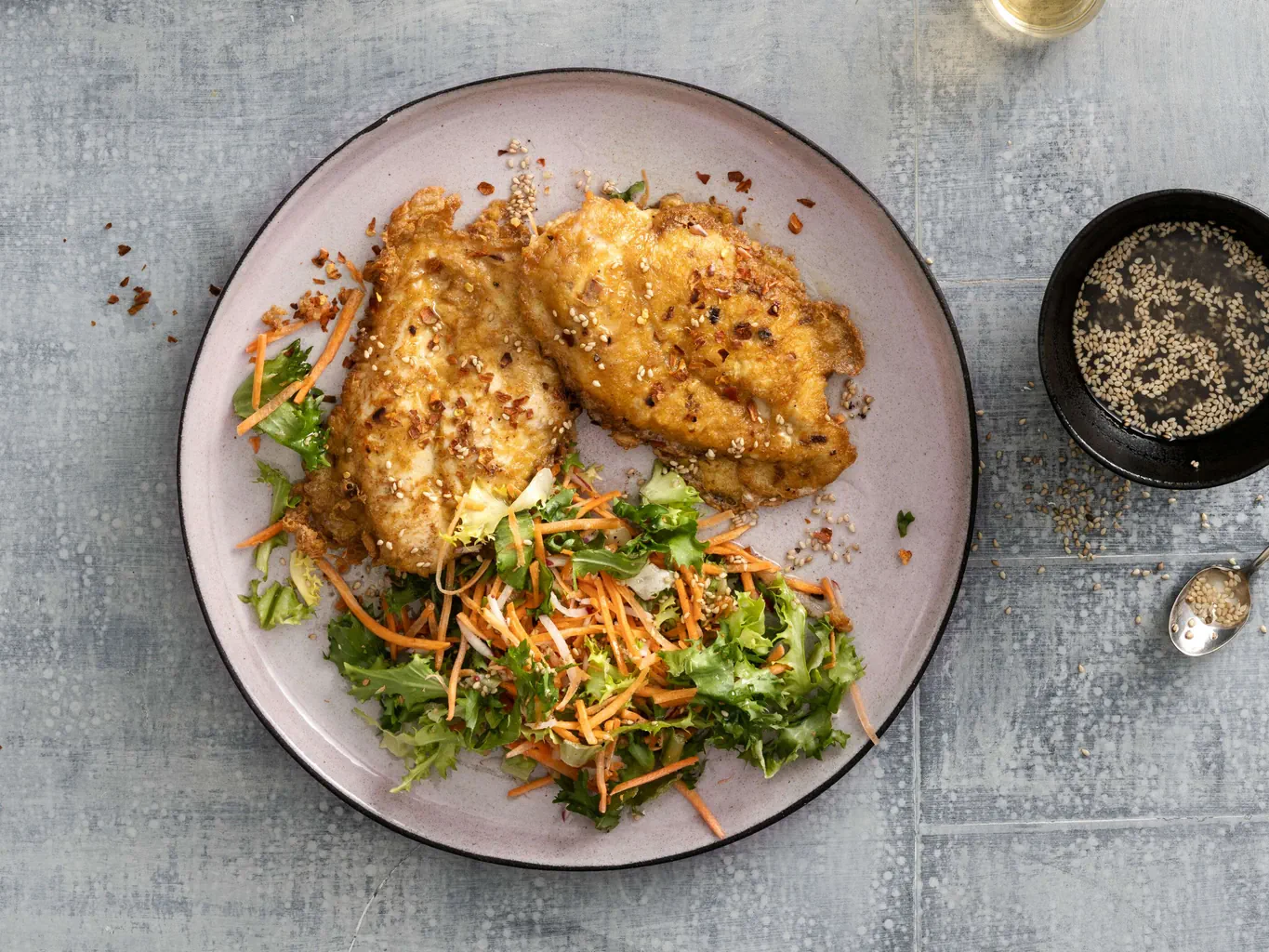 Pouletpiccata mit Asia-Salat
