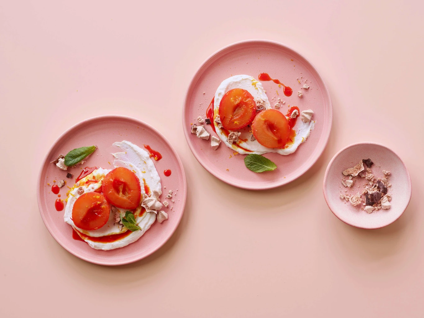 Ricotta con susine allo zafferano