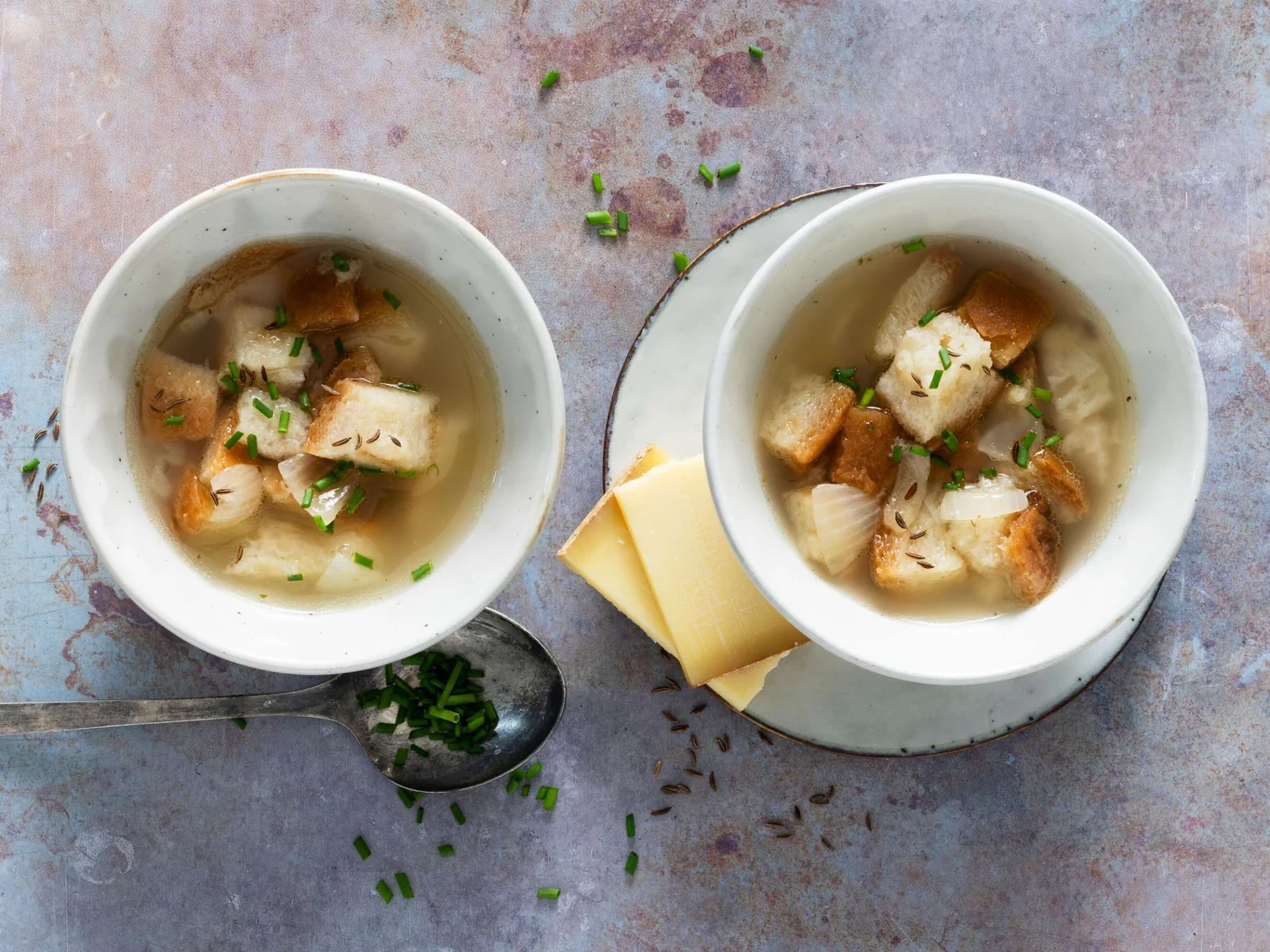 Soupe de pain au carvi