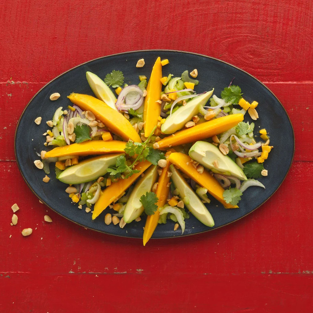 Salade asiatique avec mangue