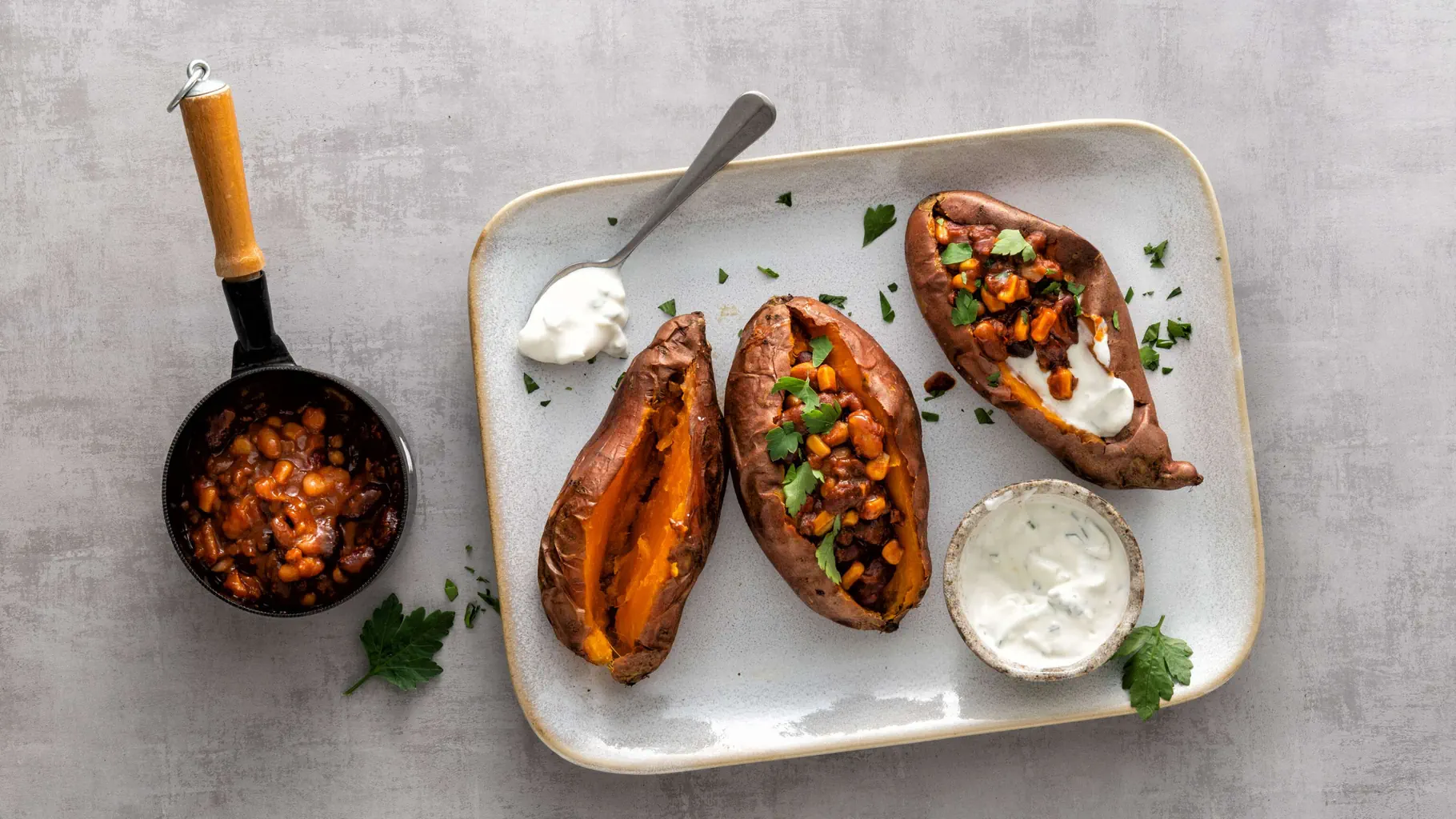 Patate dolci al forno con chili sin carne
