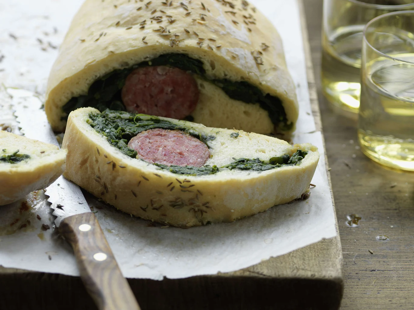 Saucisson im Teigmantel