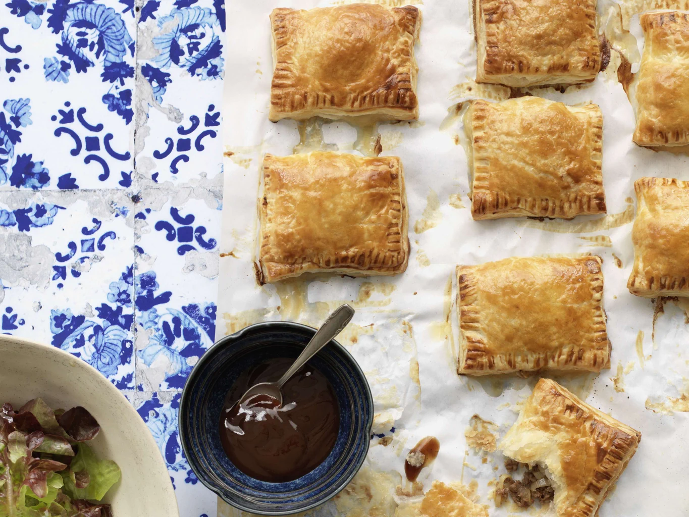 Feuilletés au bœuf et à la pomme