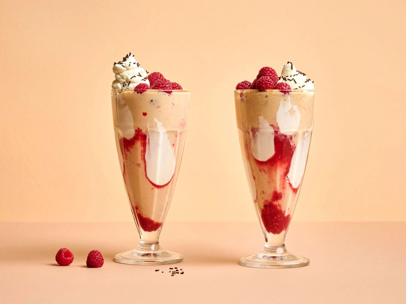 Frappè ai lamponi e alle albicocche