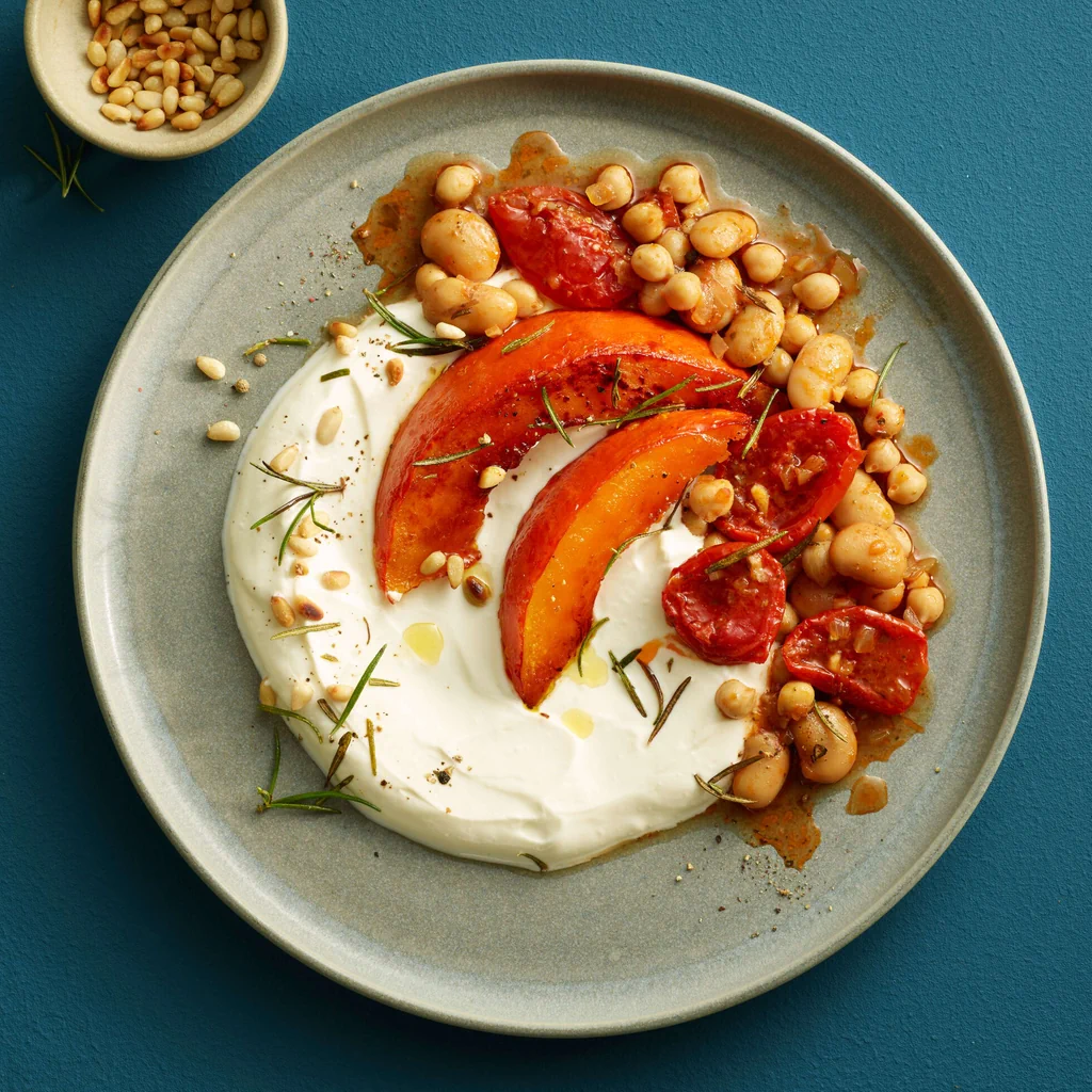 Bohnen-Tomaten-Ragout mit Kürbis