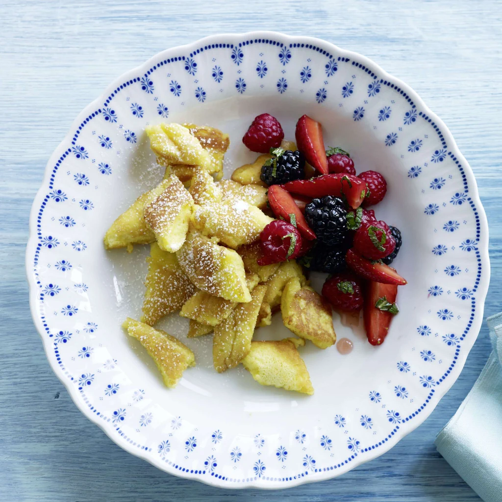 Kaiserschmarrn senza glutine con frutta marinata