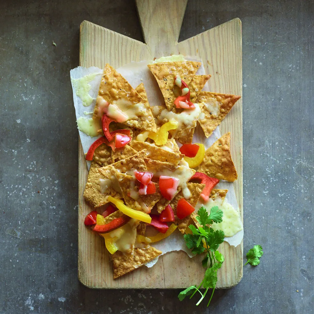 Überbackene Nachos mit Peperoni