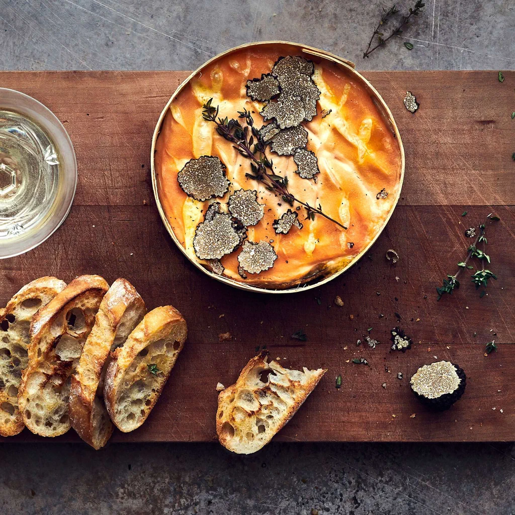 Gebackener Vacherin Mont-d’Or mit Trüffel