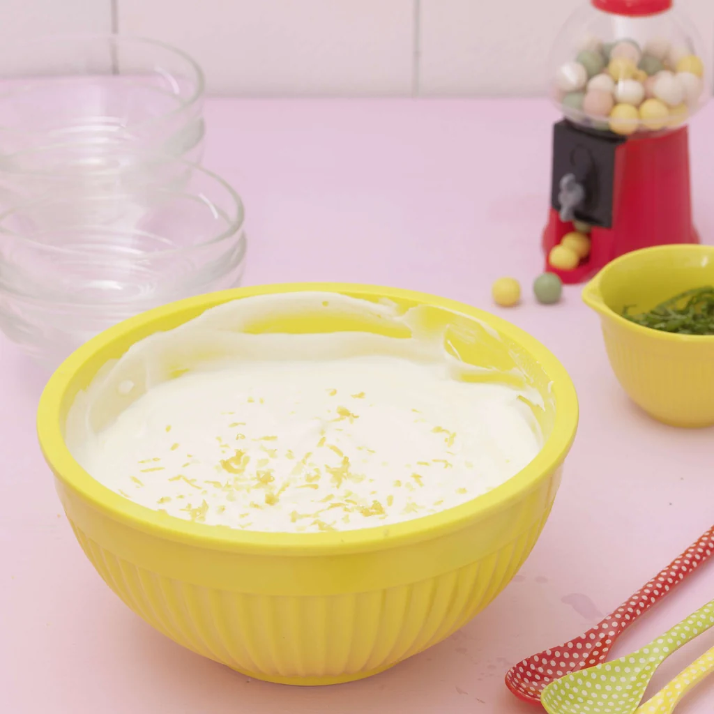 Crème citronnée à la mélisse