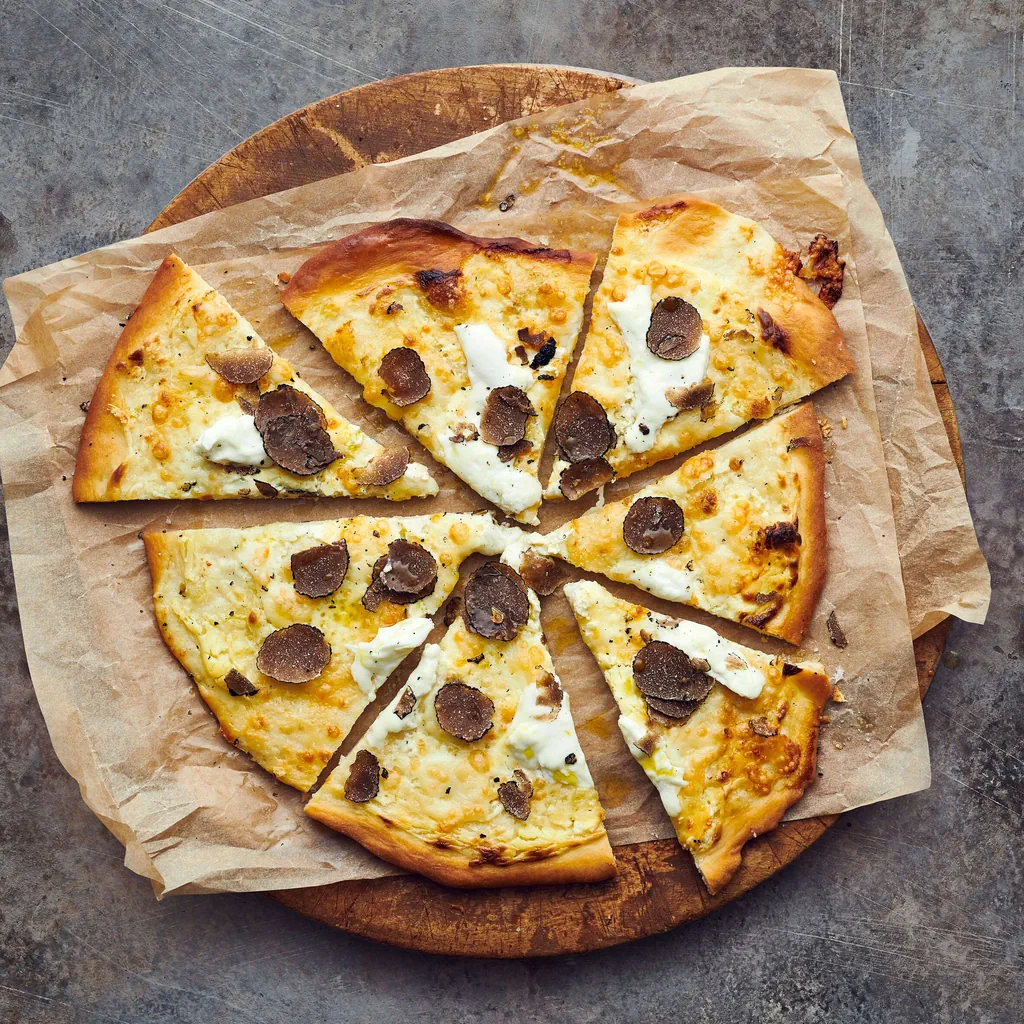 Pizza blanche à la truffe