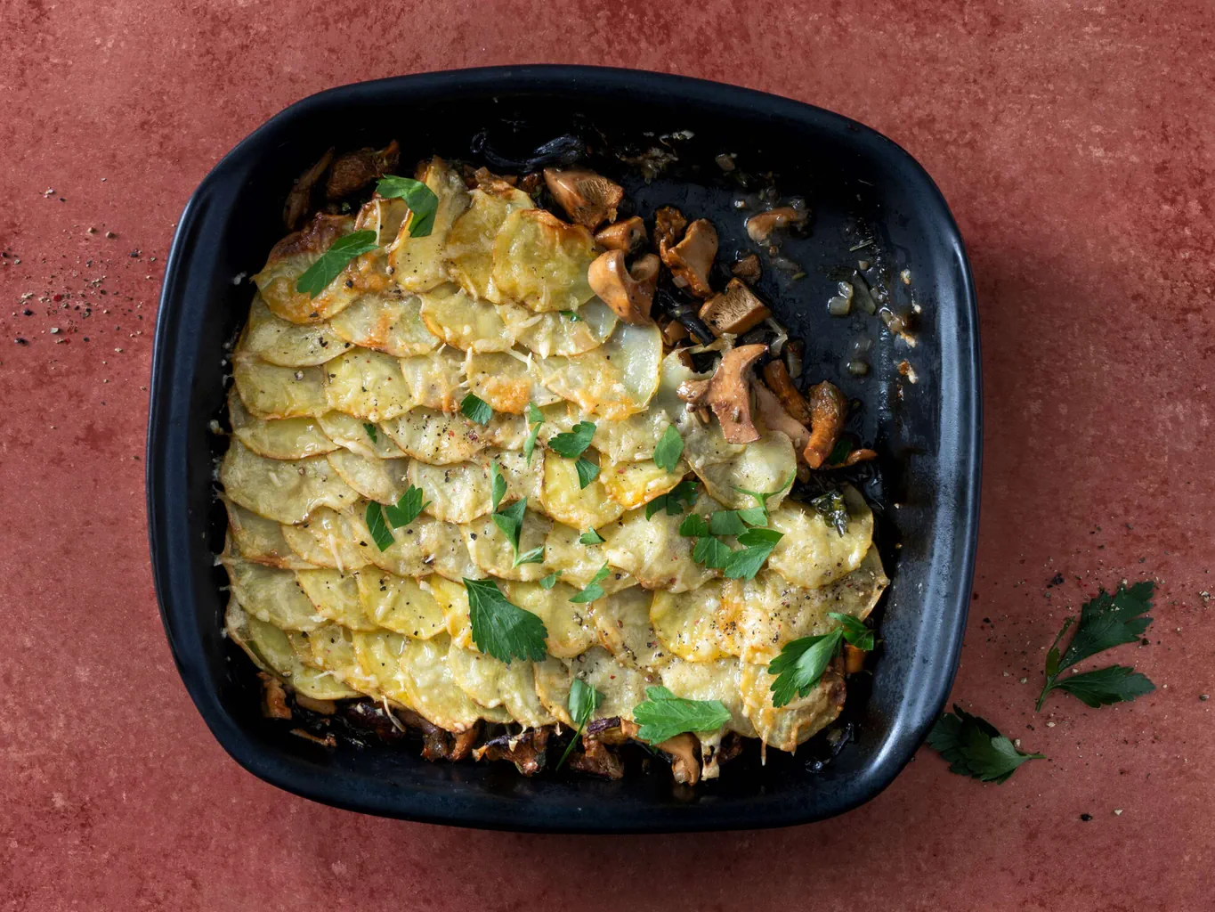 Kartoffelgratin mit Pilzen