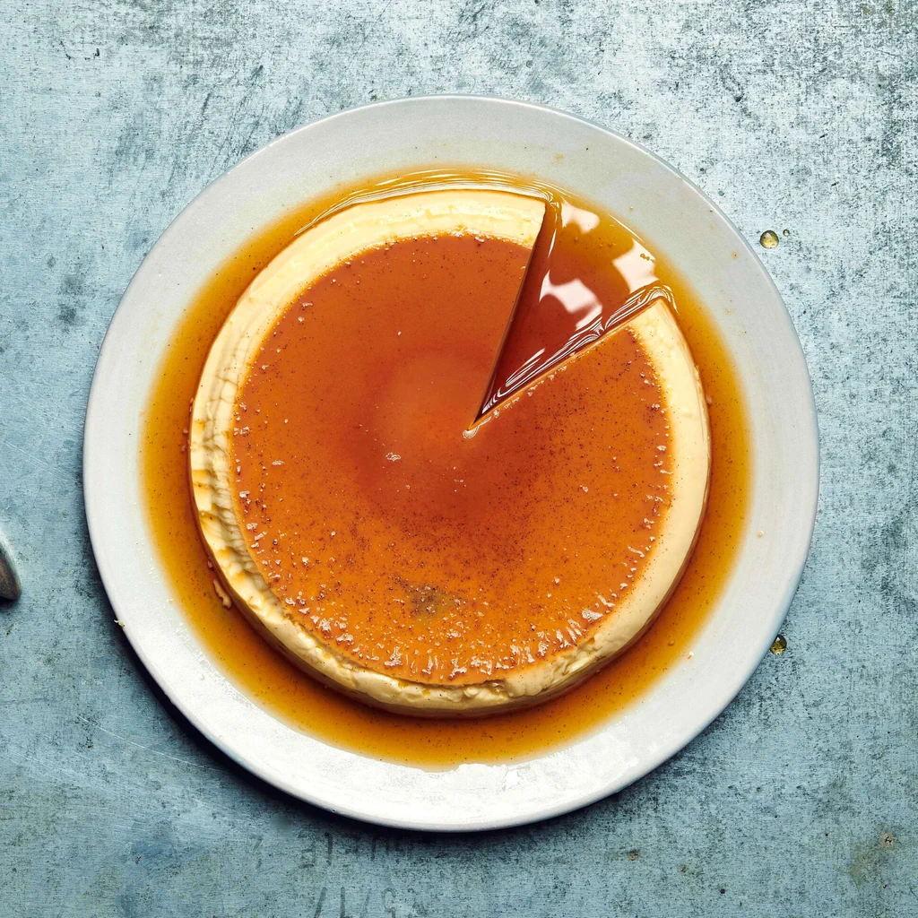 Flan mit Rum-Caramel
