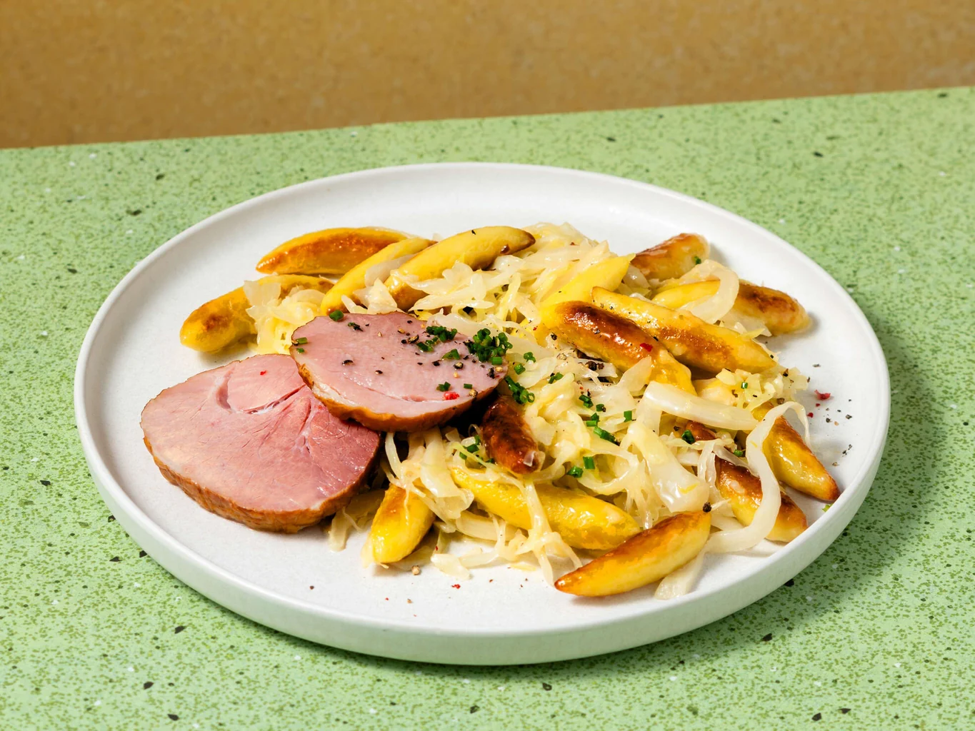 Schupfnudeln avec choucroute et jambon