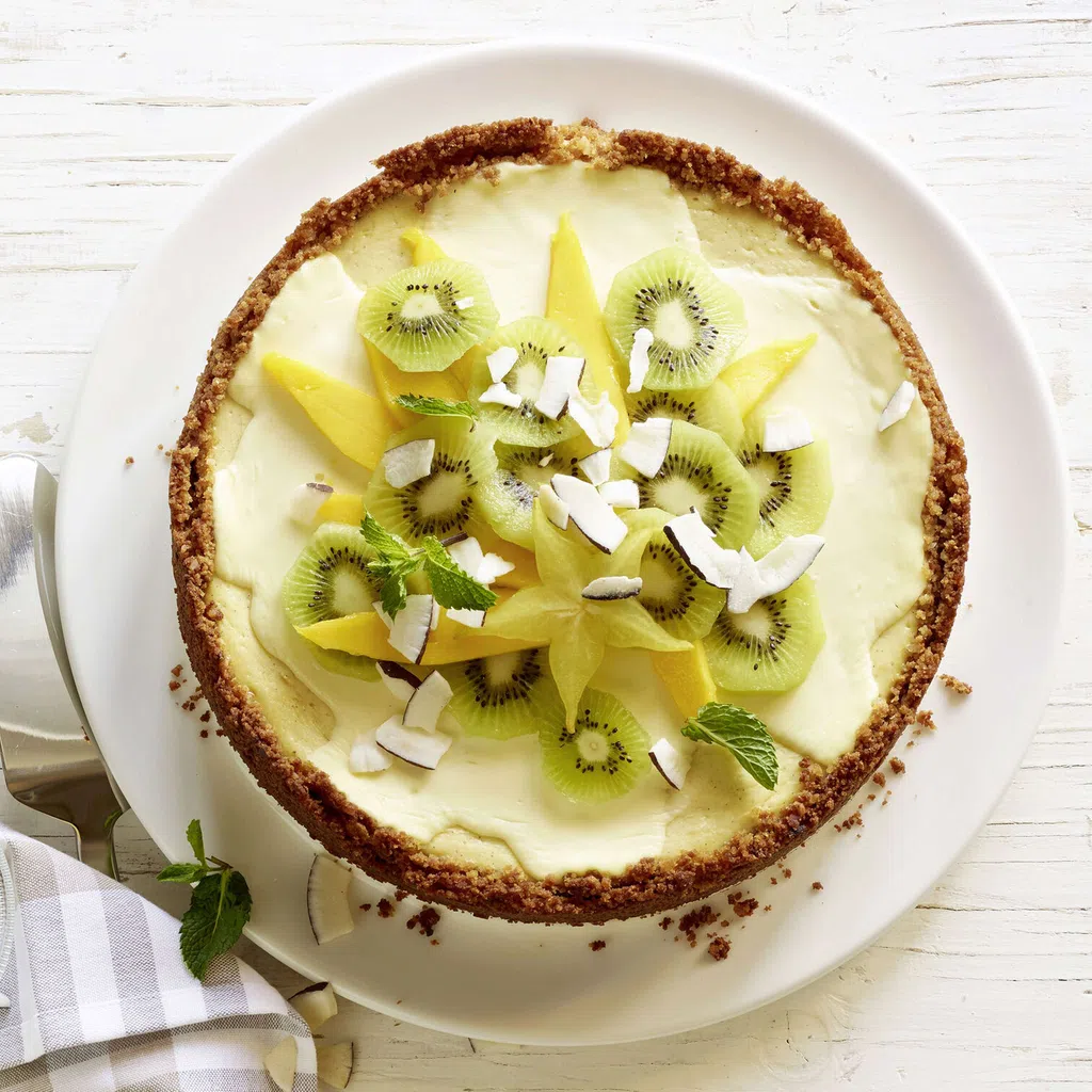 Kokos-Früchte-Cheesecake