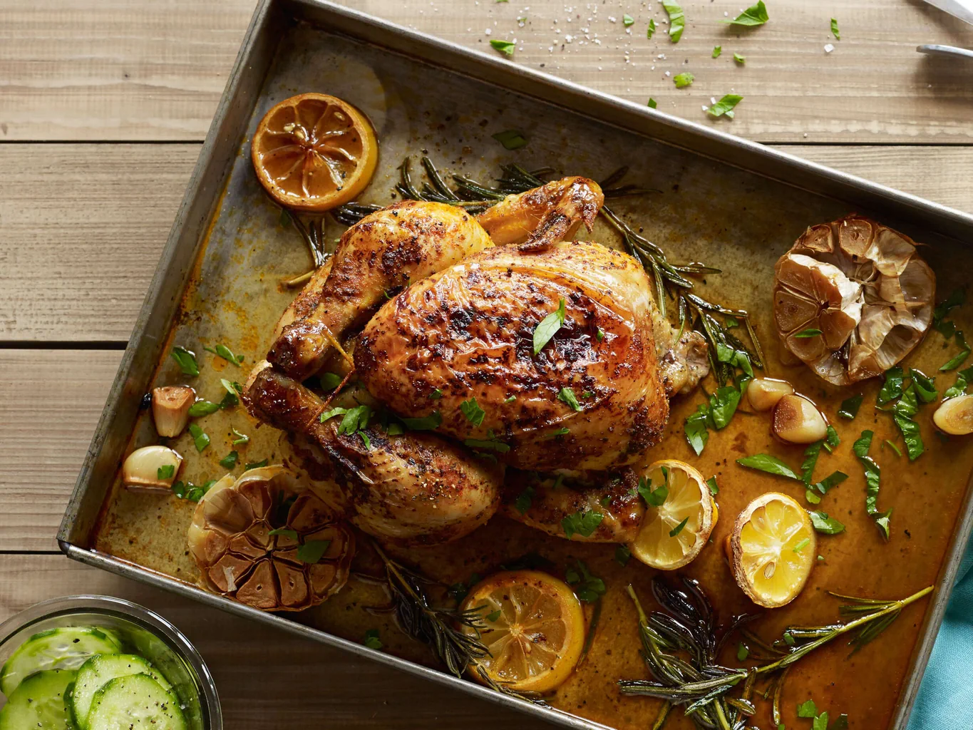 Poulet entier à l’ail et au citron