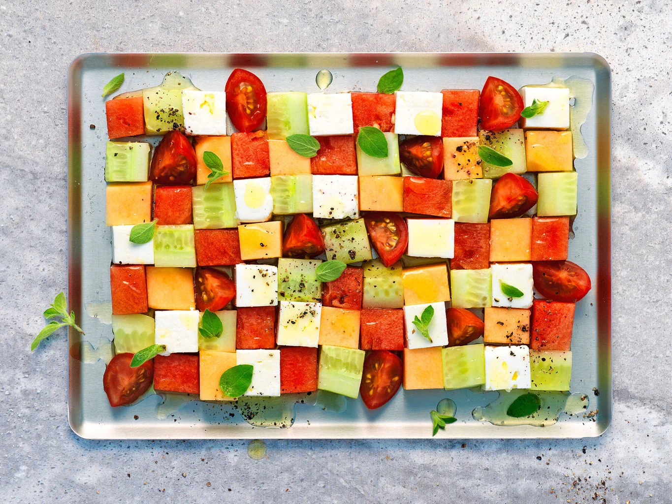Pastèque et melon avec concombre et feta