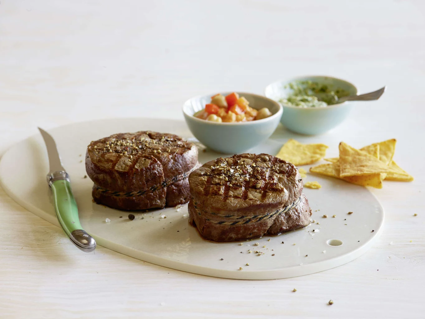 Tournedos aux deux sauces