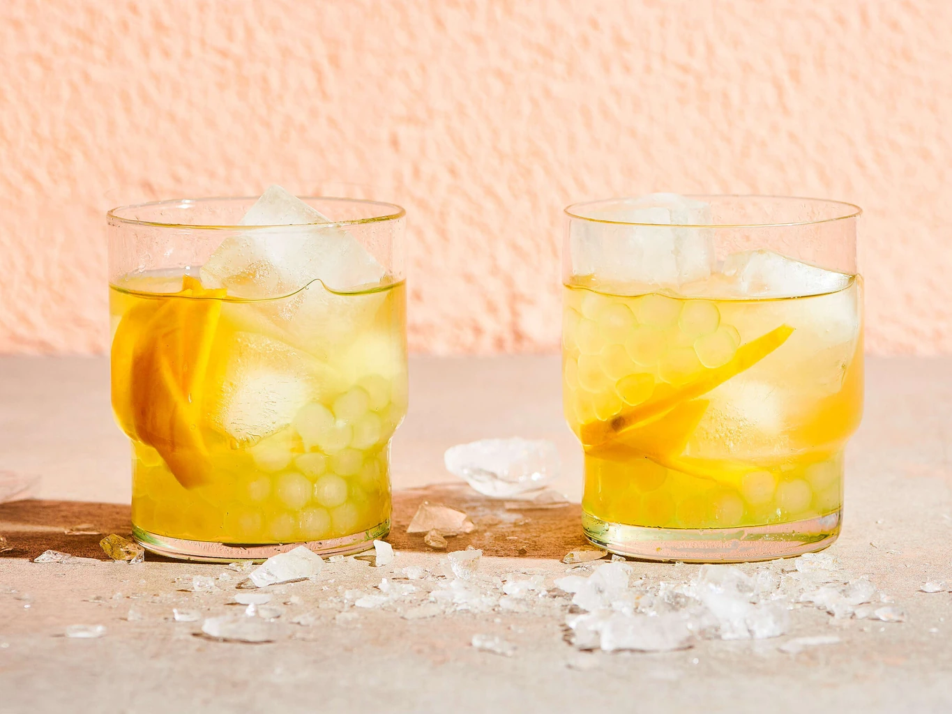 Kalter Bubble-Grüntee mit Mango