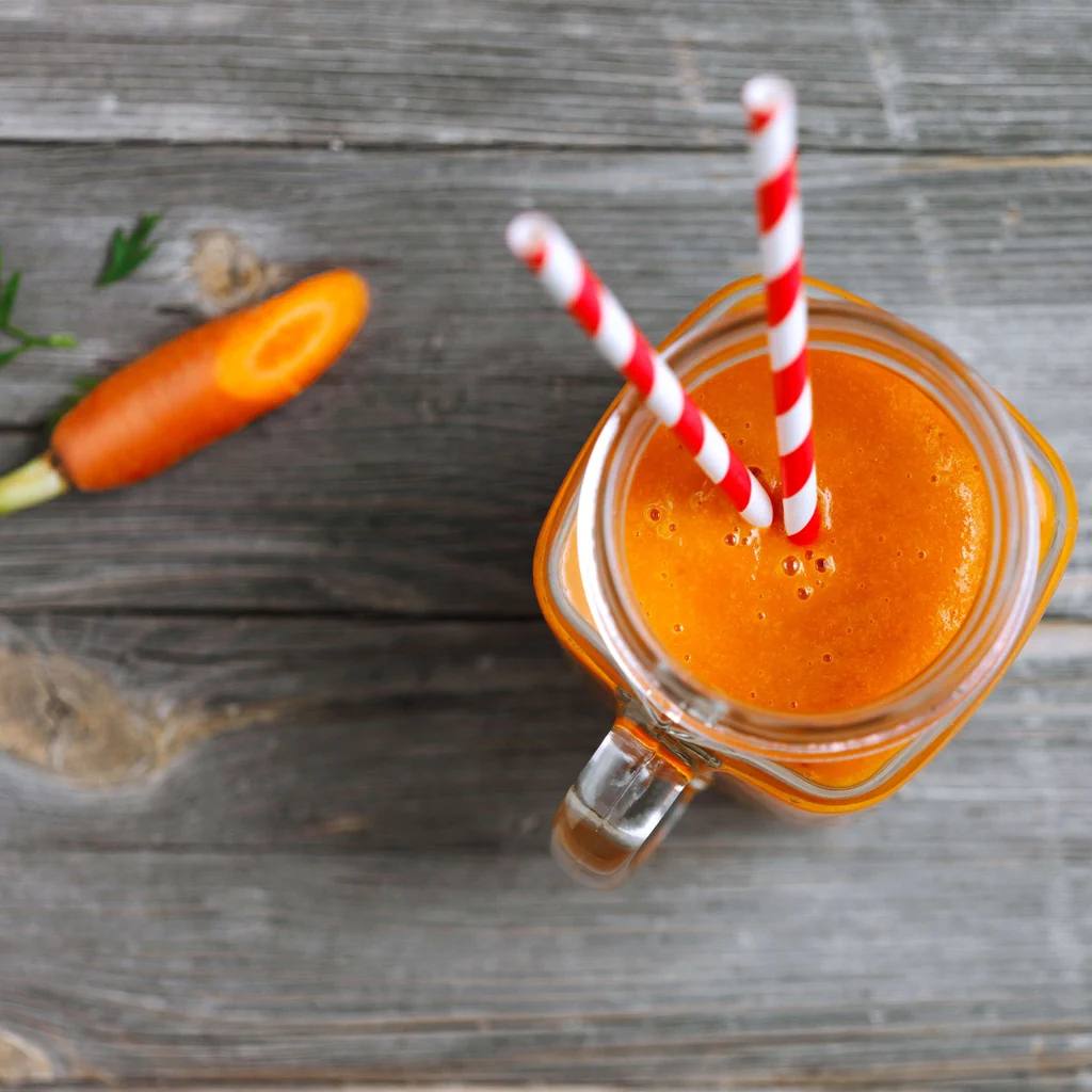 Smoothie à la mangue avec carotte