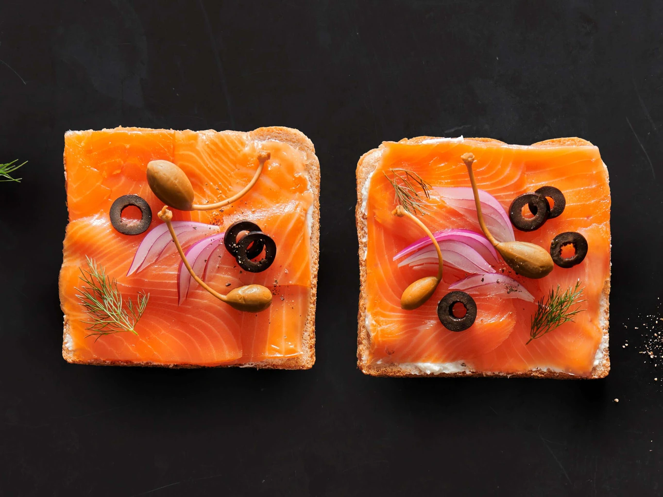 Canapé au saumon
