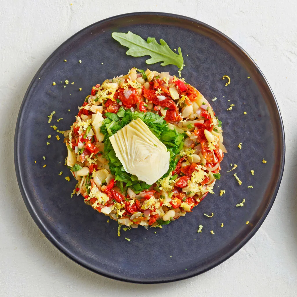 Tartare d'artichaut avec tomates séchées