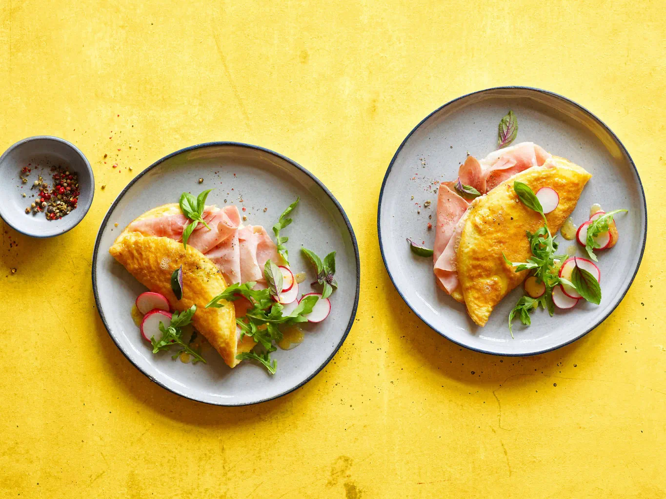 Omelette au basilic et au jambon