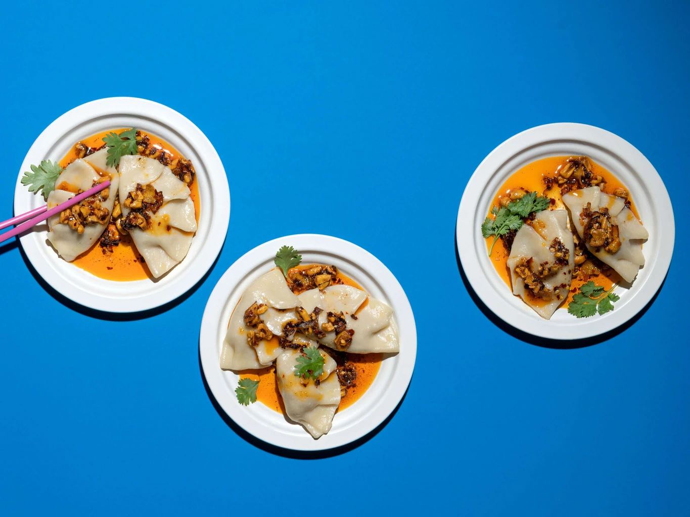Wan Tan mit Hackfleisch und Chili-Crunch