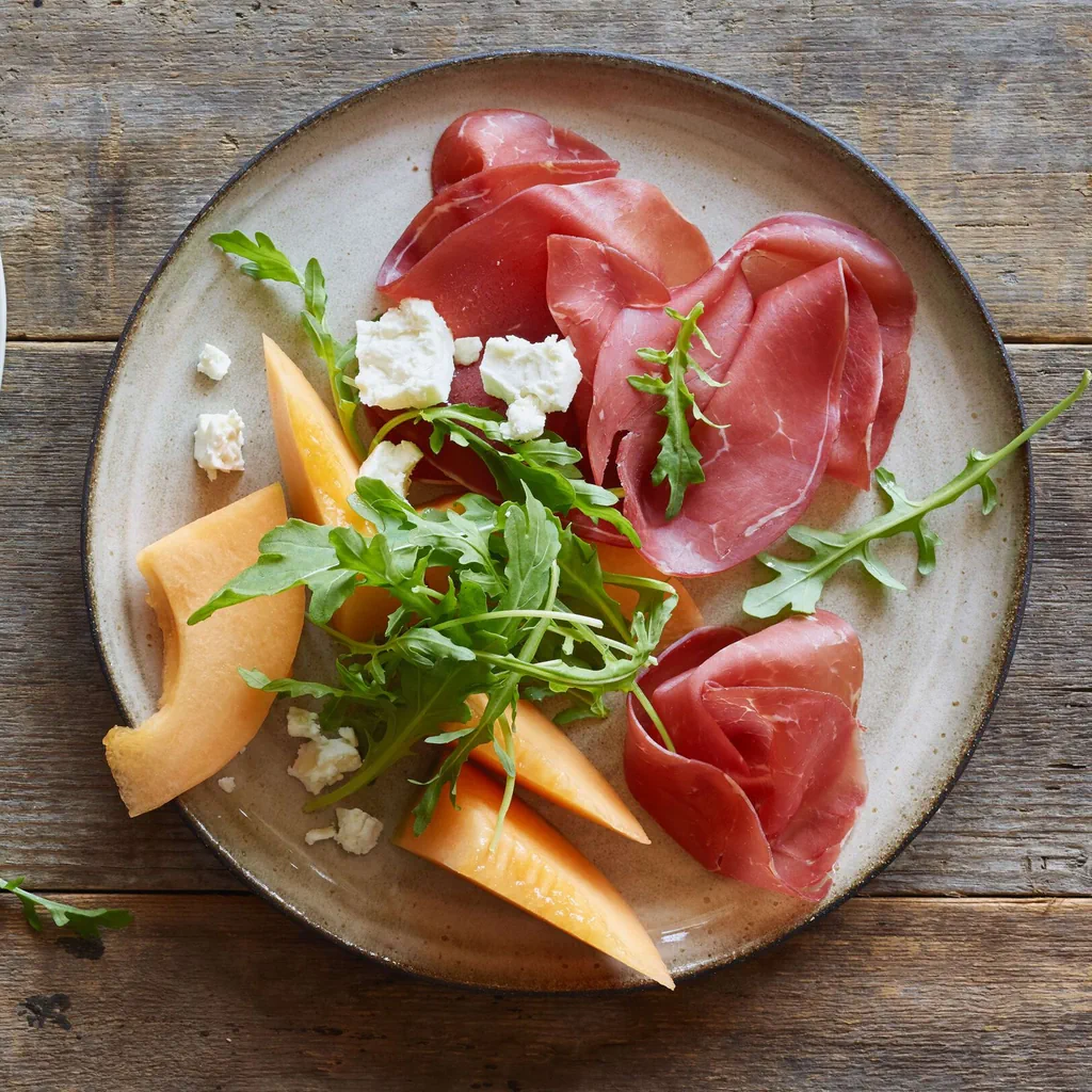 Carpaccio di bresaola con melone