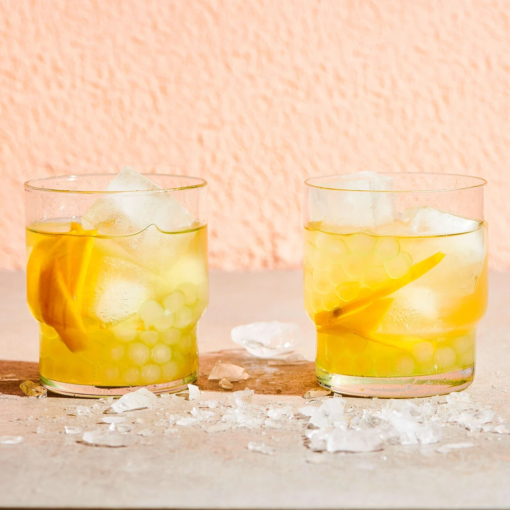 Thé vert glacé aux perles avec mangue 