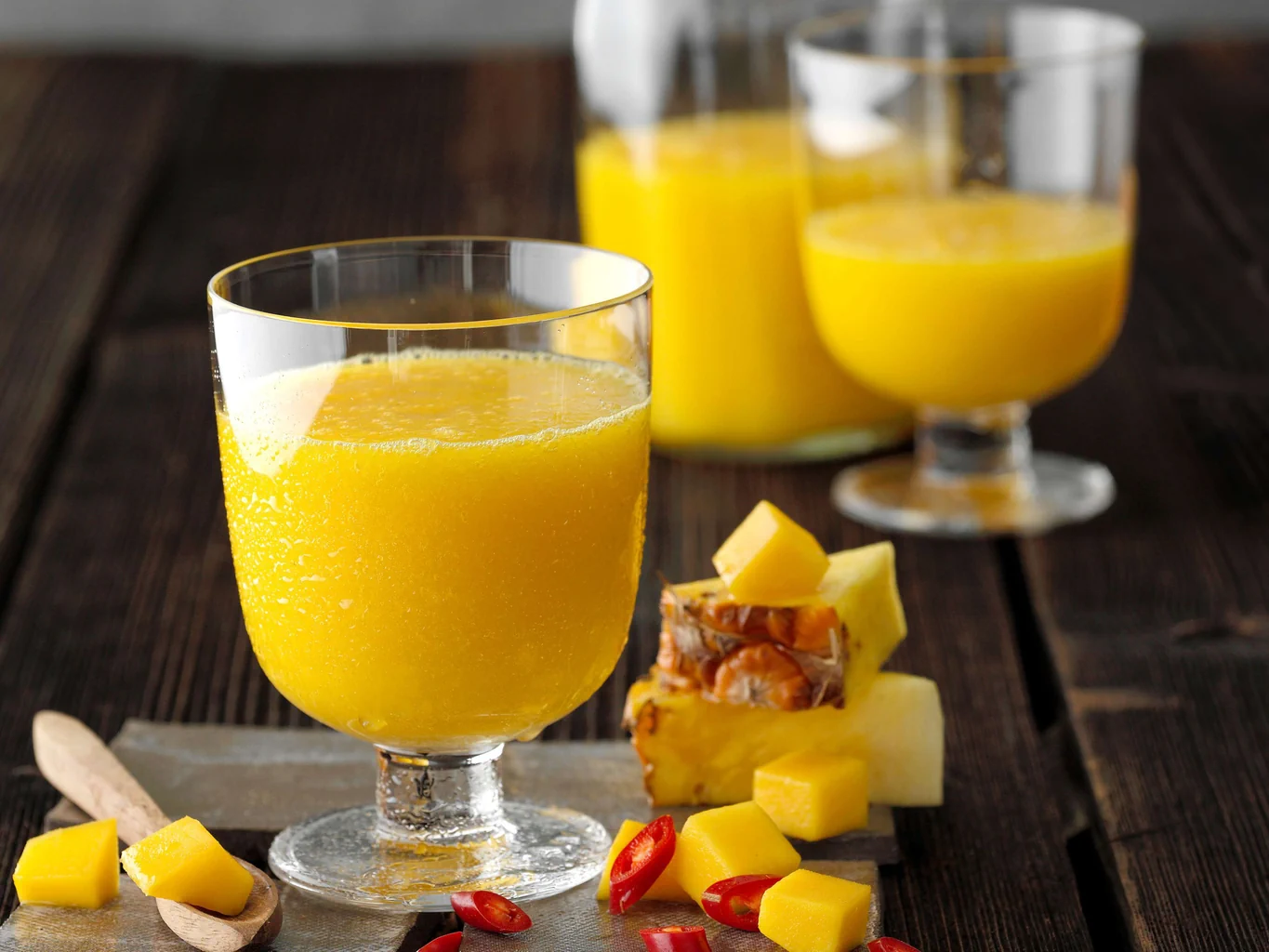 Smoothie all’ananas con mango