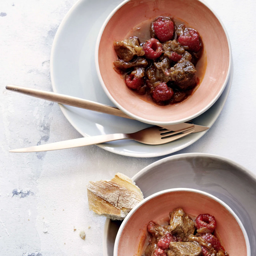 Rindsragout mit Himbeeren